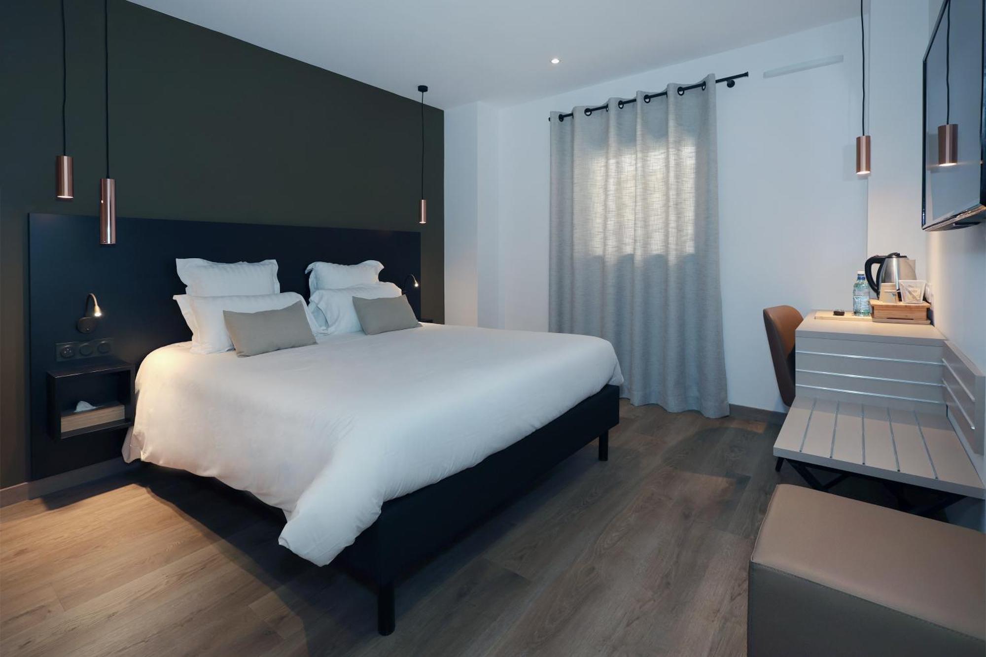 Le Nelioe Hotell Aix-en-Provence Exteriör bild